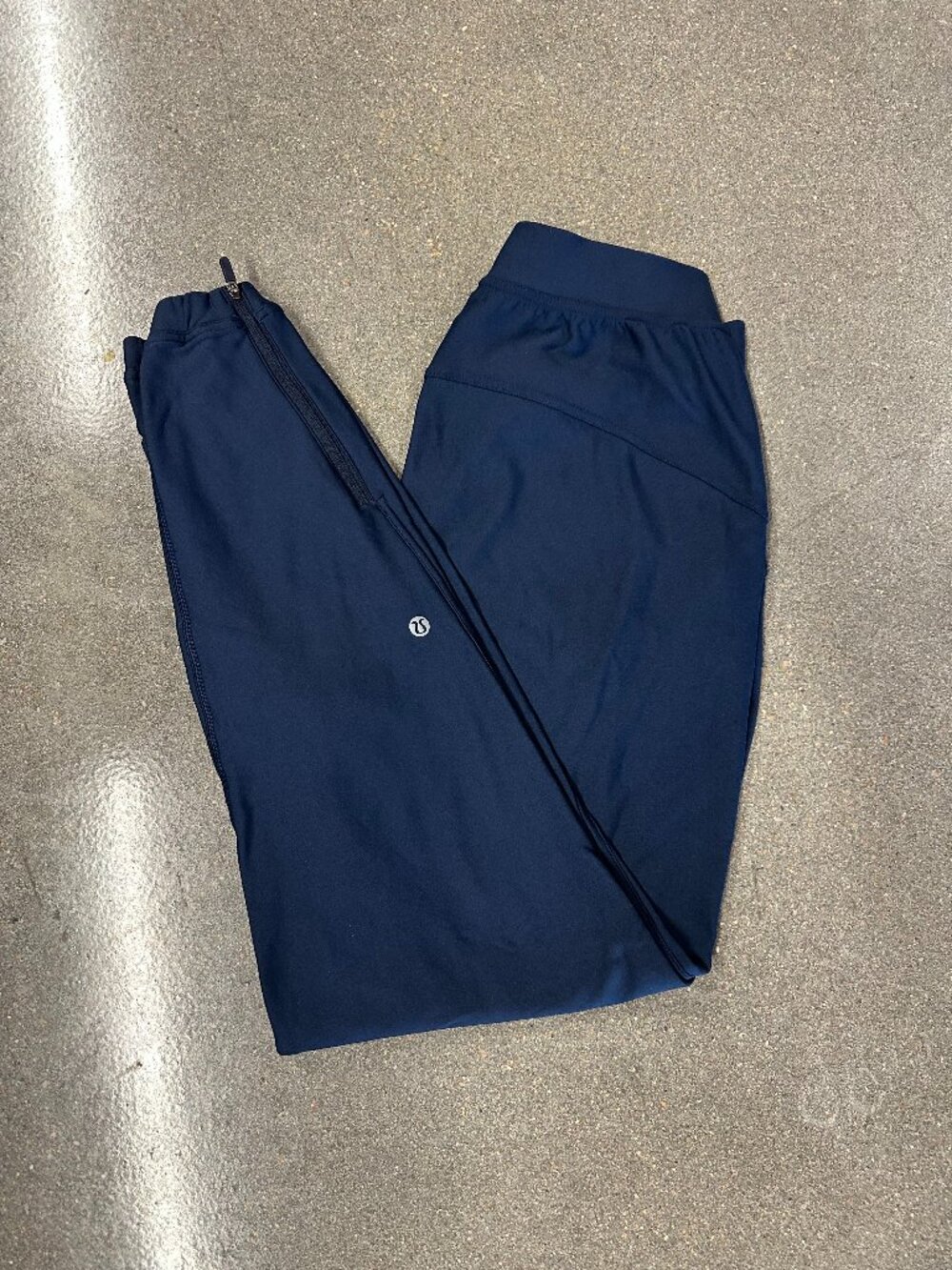 Lululemon Adapted State High-Rise Fleece Jogger (Size 6) Navy